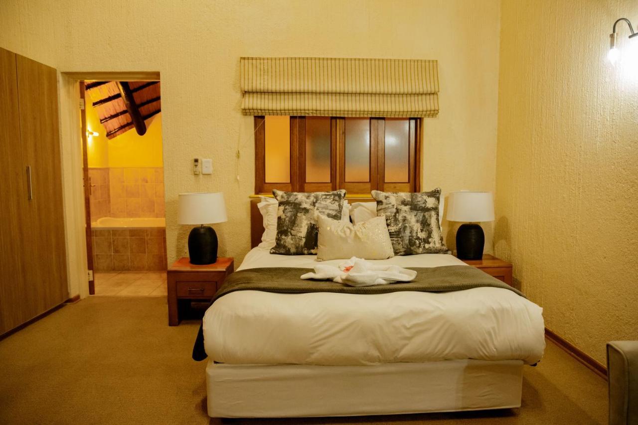 Inyamatane Luxury At Kruger Park *